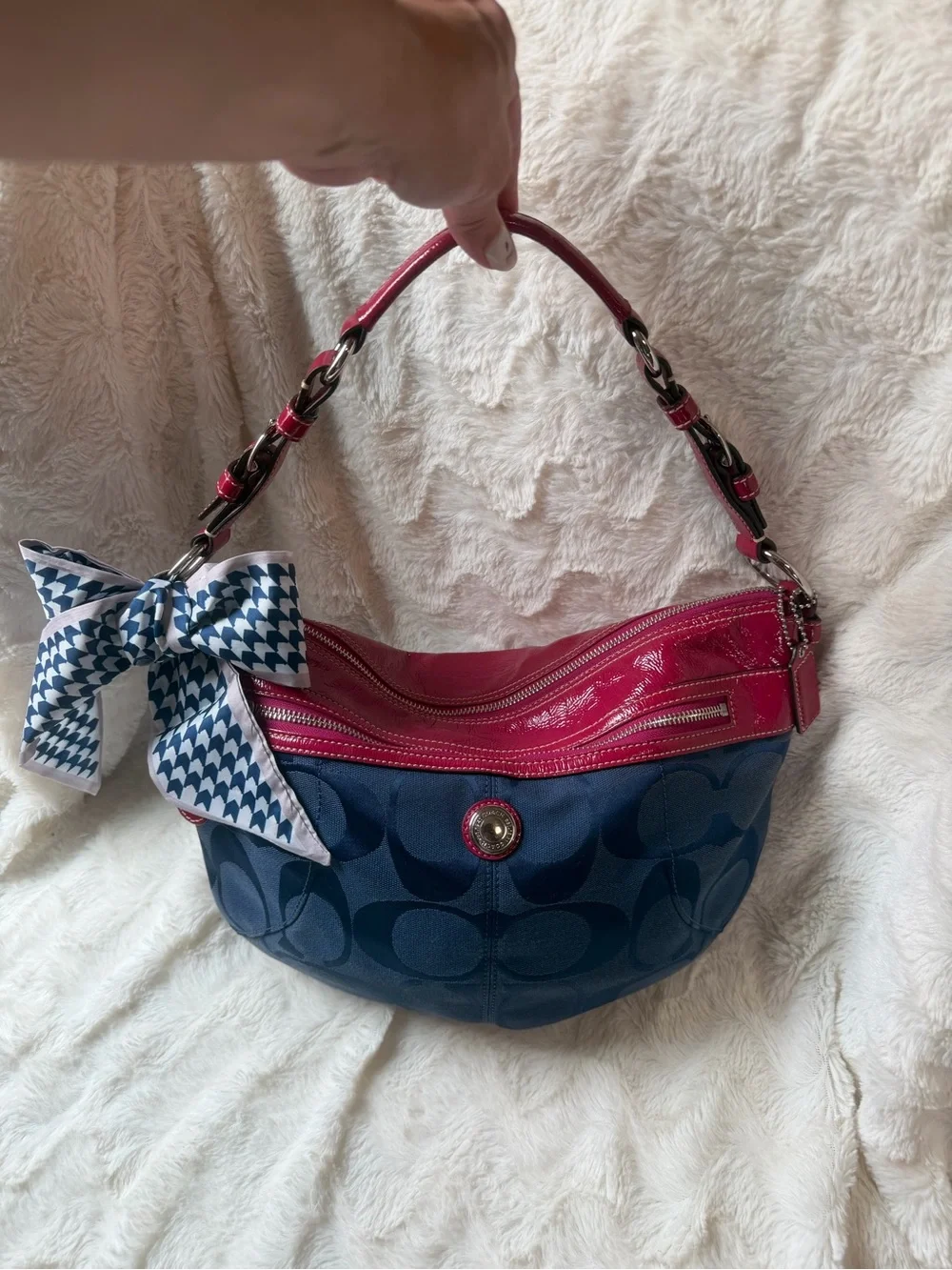 Rare! Y2K Coach Navy Signature Hobo with Pink Leather Trim